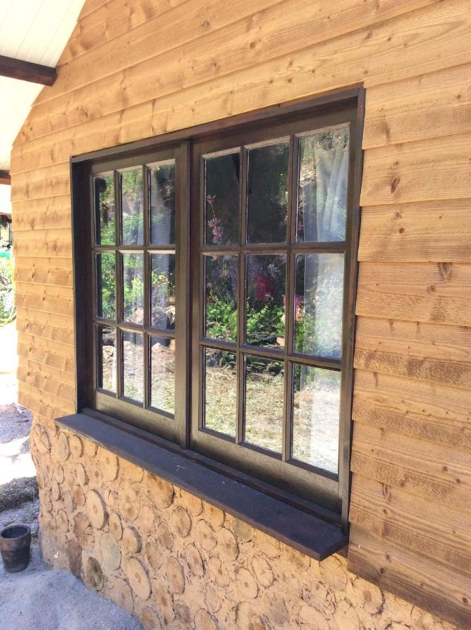 Unique Tiny House With Natural Building Techniques Figueiro Dos Vinhos Zewnętrze zdjęcie