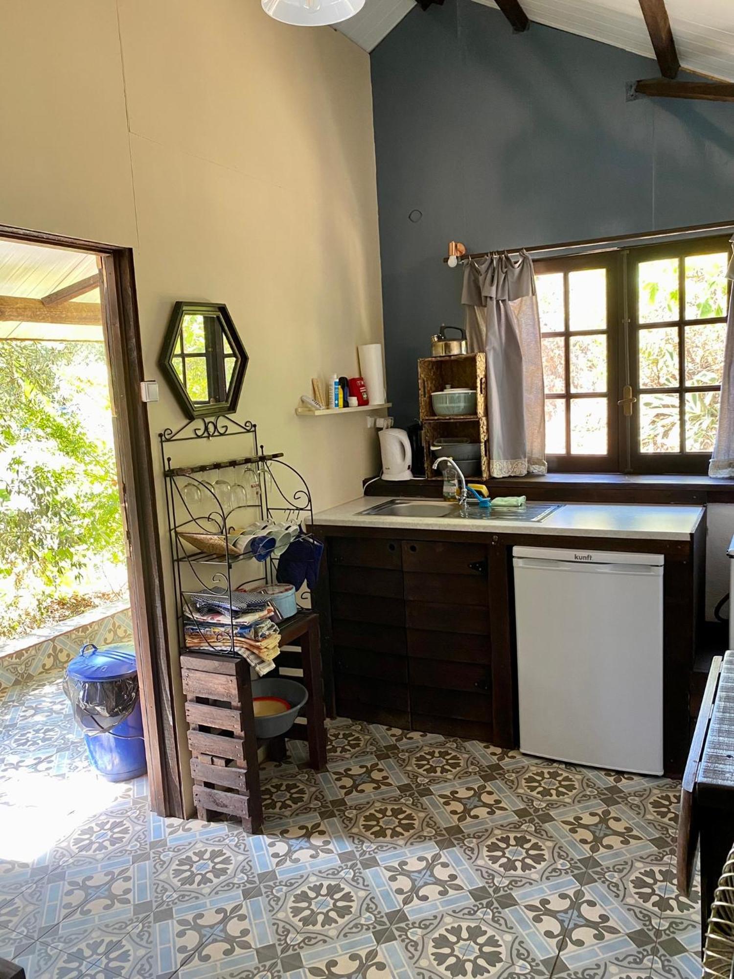 Unique Tiny House With Natural Building Techniques Figueiro Dos Vinhos Zewnętrze zdjęcie