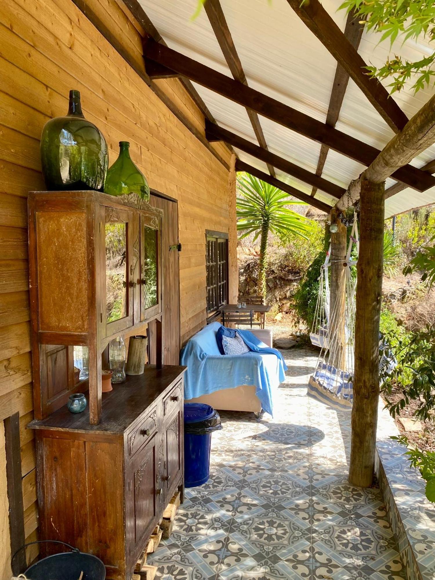 Unique Tiny House With Natural Building Techniques Figueiro Dos Vinhos Zewnętrze zdjęcie